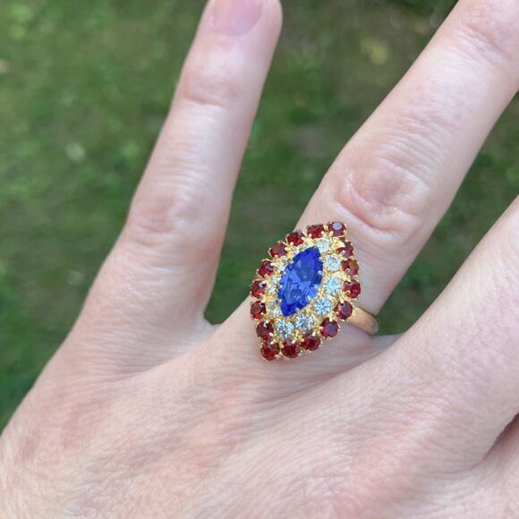 Vintage 60s 70s Cocktail Ring Gold Tone Blue Navette Red Rhinestone Statement - Picture 2 of 13